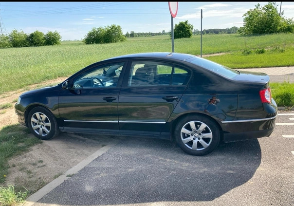Volkswagen Passat cena 15900 przebieg: 256615, rok produkcji 2008 z Szprotawa małe 191